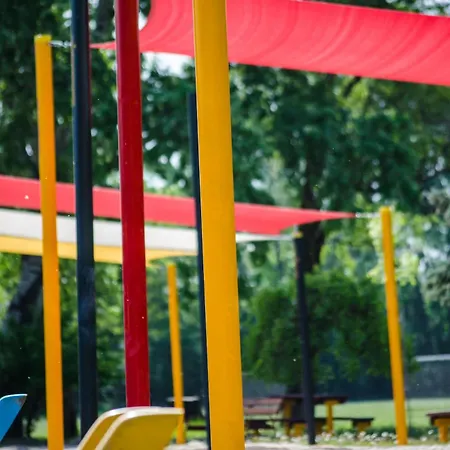 Camping Sziksósfürdő és *